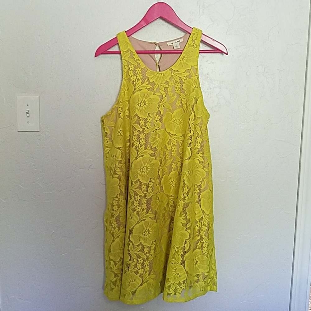 Yellow lace dress